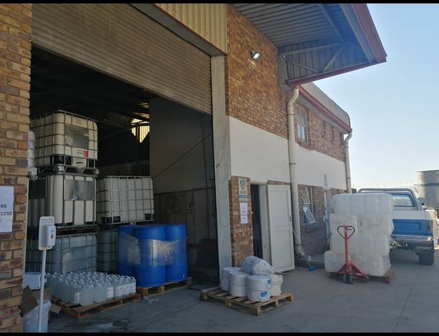 387M² FACTORY TO LET IN WESTMEAD